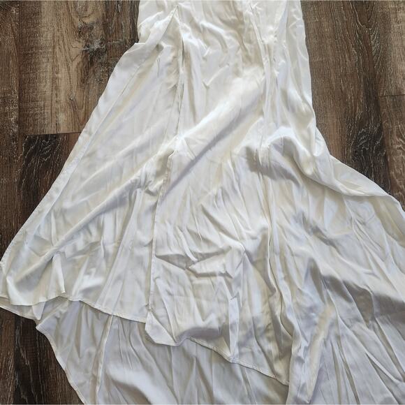 Retrofete Margot Dress White Size Medium Silk Blend Open Back Bridal NWT - Picture 6 of 16